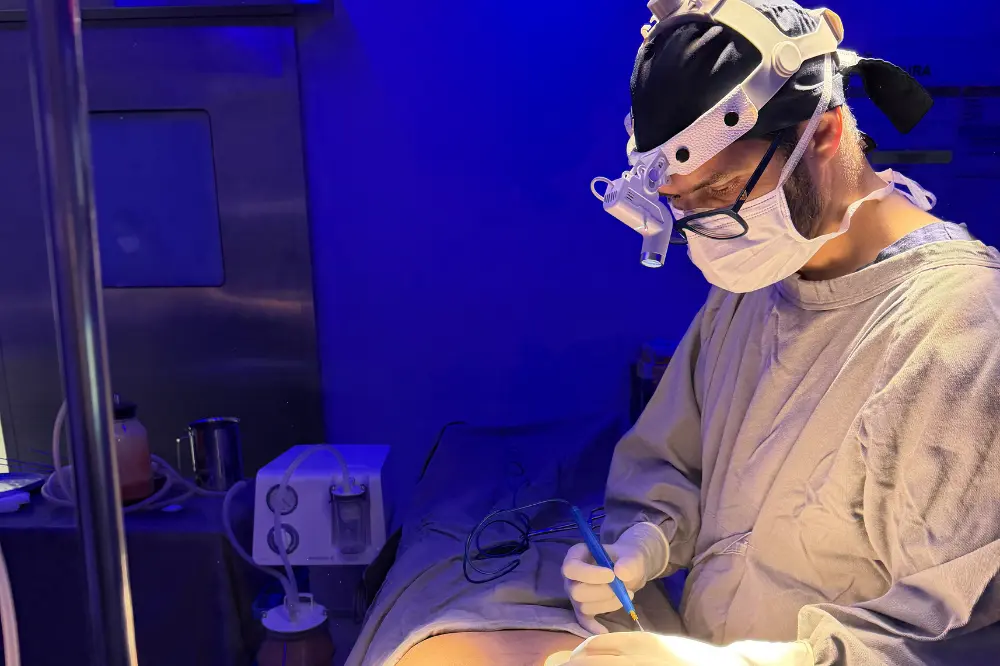 Flacidez abdominal: por que dieta e treino nem sempre resolvem
